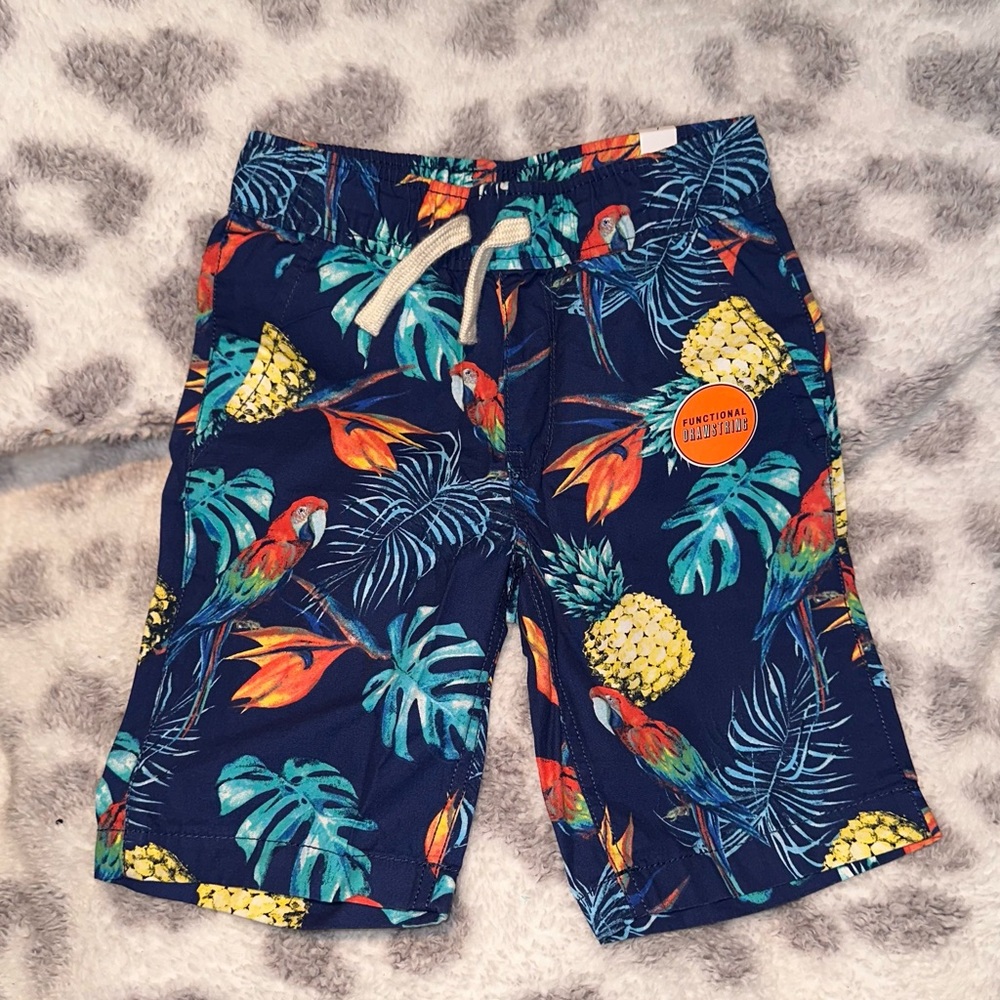 Tropical shorts
